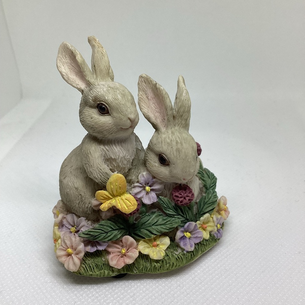 Vintage Russ Bunny Rabbit Easter Statue